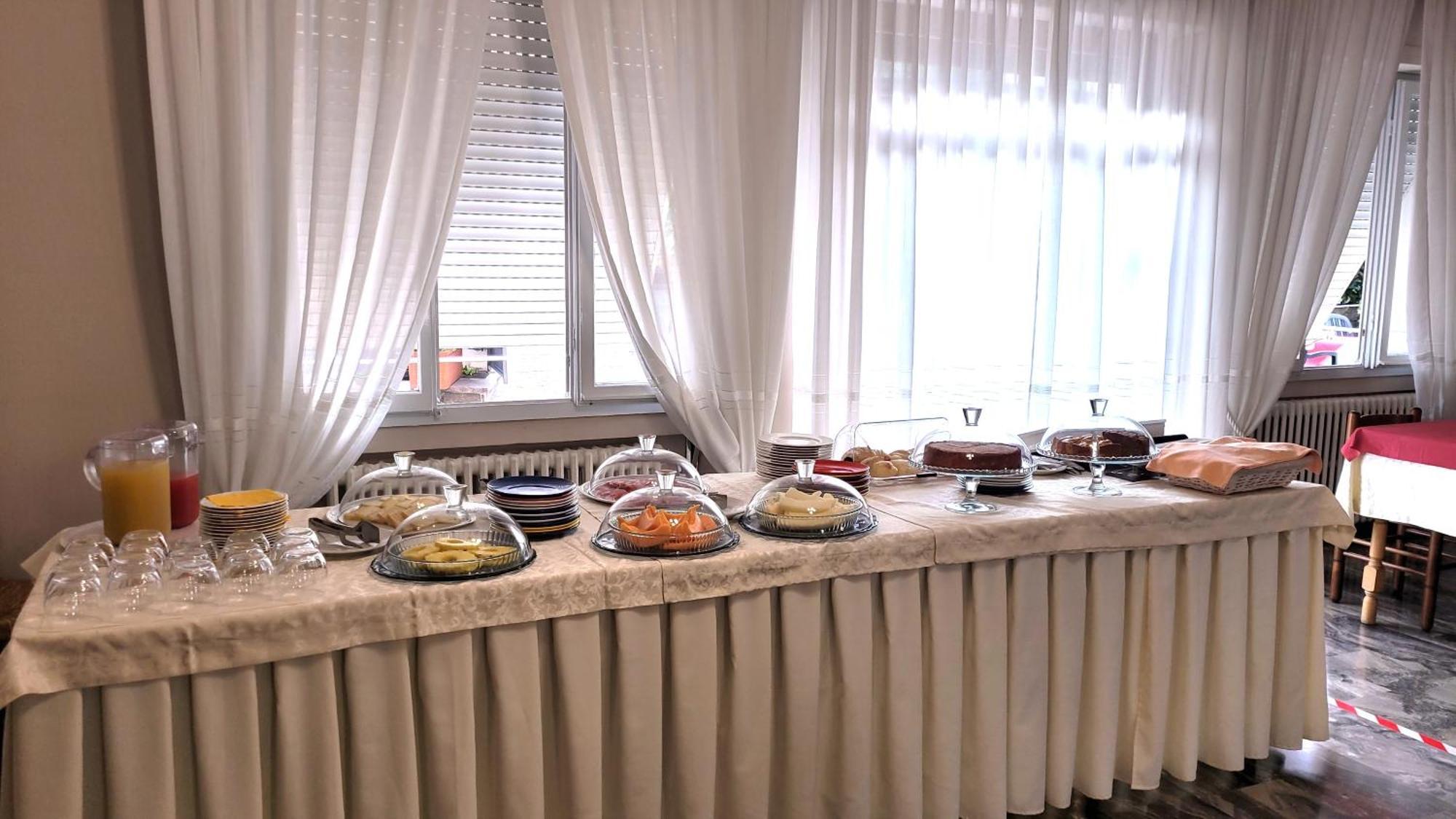 Hotel Bellavista Meuble Monte Isola Dış mekan fotoğraf