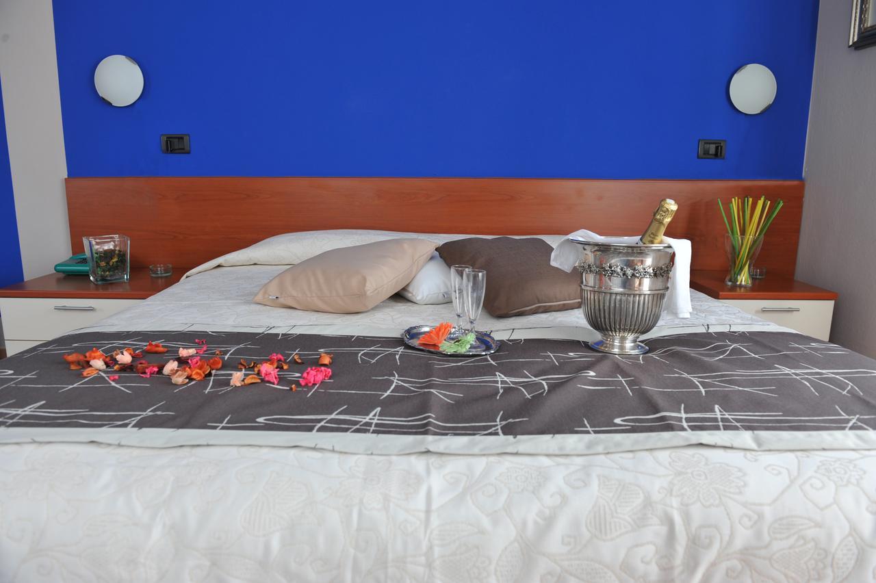 Hotel Bellavista Meuble Monte Isola Dış mekan fotoğraf