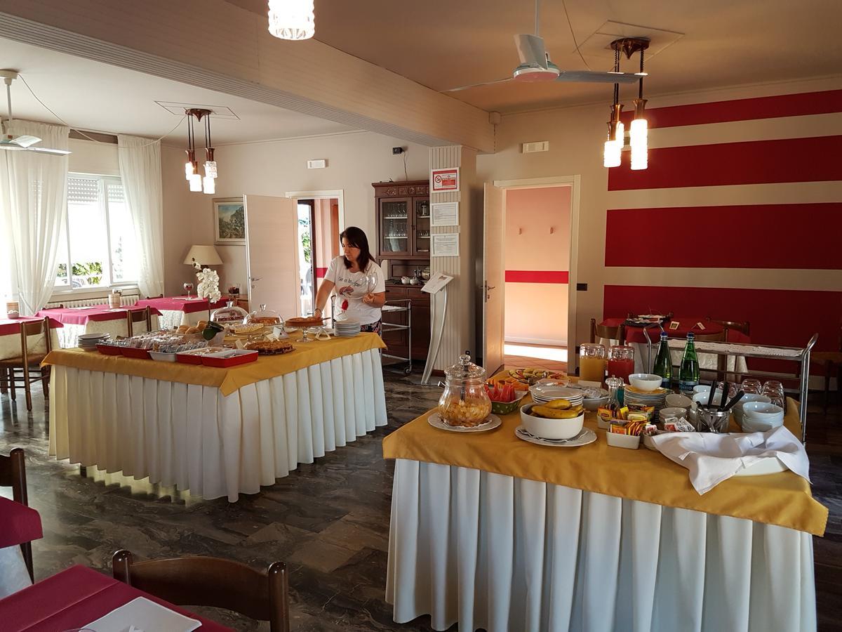 Hotel Bellavista Meuble Monte Isola Dış mekan fotoğraf